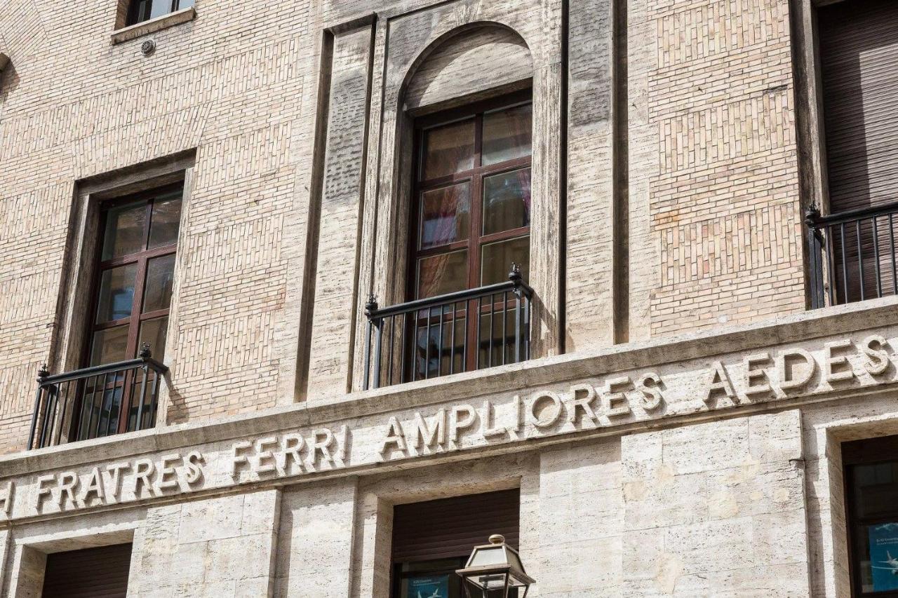 Spa Apartment Via Barberini Ρώμη Εξωτερικό φωτογραφία