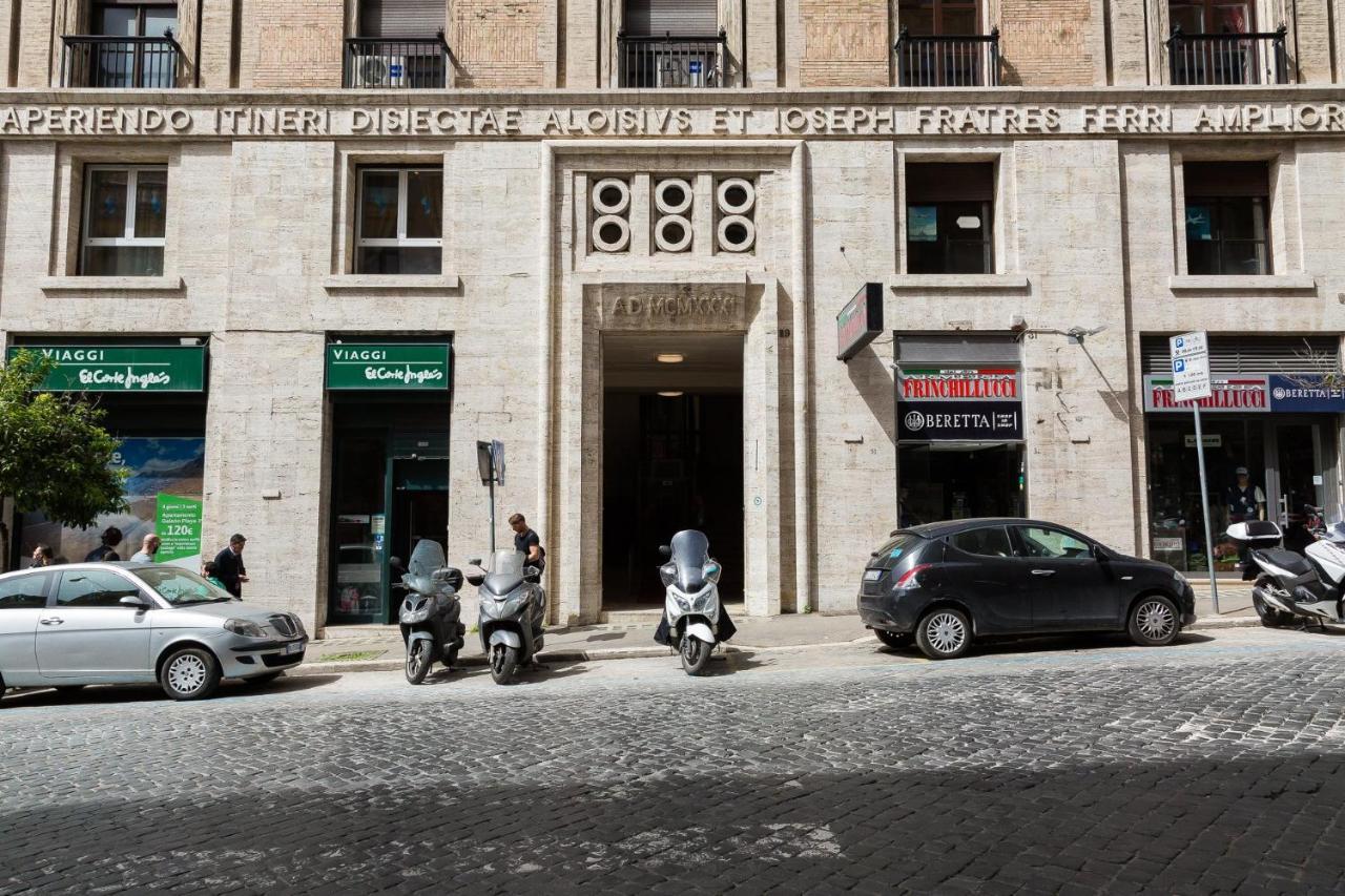 Spa Apartment Via Barberini Ρώμη Εξωτερικό φωτογραφία