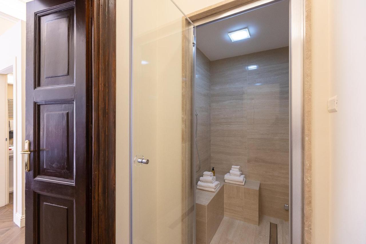 Spa Apartment Via Barberini Ρώμη Εξωτερικό φωτογραφία